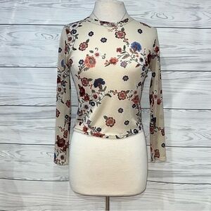 Floral Cream Mesh Top 🤍